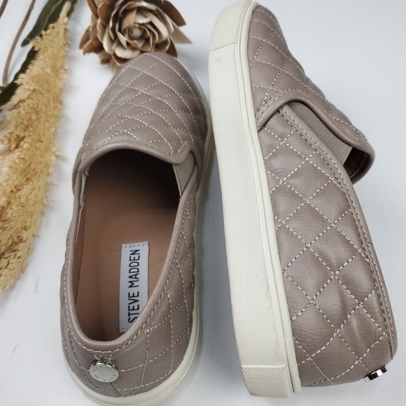 🔴 STEVE Madden Quilted Lether Grey Tan Loafers 6m - Picture 10 of 13